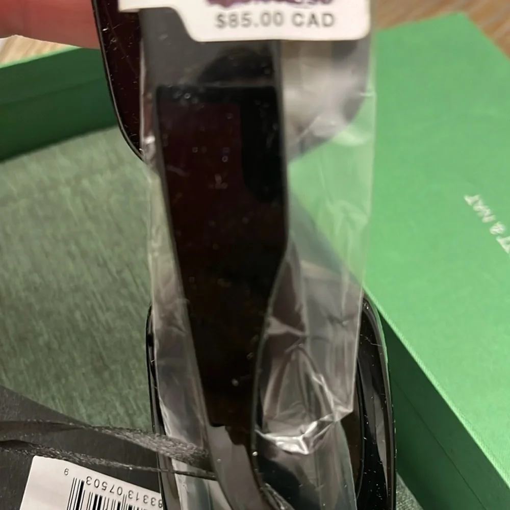 Matt & Nat  Ivy II LBlack Rectangular Sunglasses Black New - Picture 5 of 6